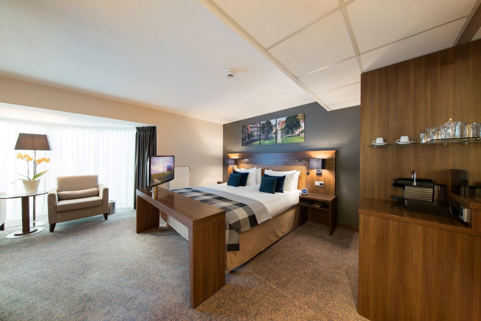 Bilderberg Garden Hotel Amsterdam Exterior foto A bedroom at the hotel