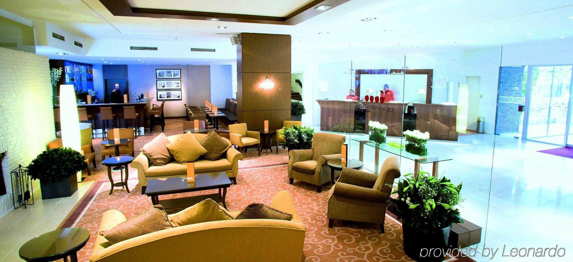 Bilderberg Garden Hotel Amsterdam Interior foto The Royal Orchid Lounge at Suvarnabhumi Airport